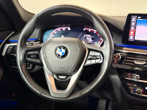 Used 2023 BMW 530i xDrive w/ Convenience Package AWD/4WD image 12