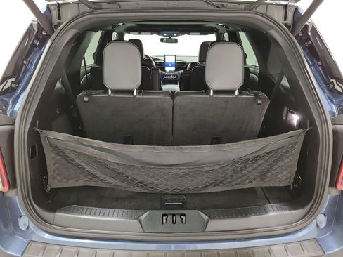 Used 2020 Ford Explorer ST w/ ST High-Performance Pack image 10