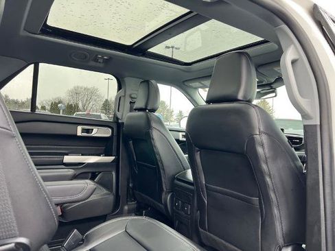 Certified 2023 Ford Explorer XLT w/ Equipment Group 202A image 37