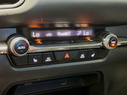 Used 2020 MAZDA CX-30 FWD w/ Preferred Package image 10