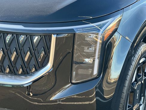 Certified 2026 Kia Carnival EX image 54