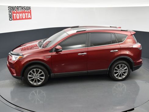 Used 2018 Toyota RAV4 Limited w/ Advanced Technology Package image 26