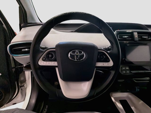 Certified 2017 Toyota Prius Four FWD image 9