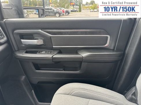Used 2024 RAM 2500 Big Horn image 25