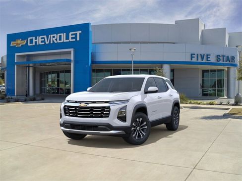 New 2026 Chevrolet Equinox LT image 8