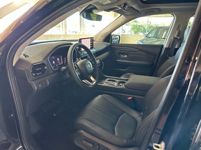 Used 2026 Honda Pilot image 5