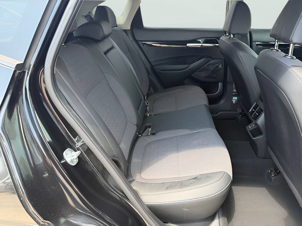 Used 2026 Kia Seltos S FWD image 25