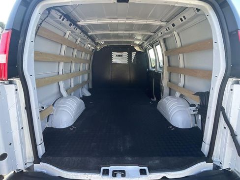 Used 2023 Chevrolet Express 2500 w/ Driver Convenience Package image 22