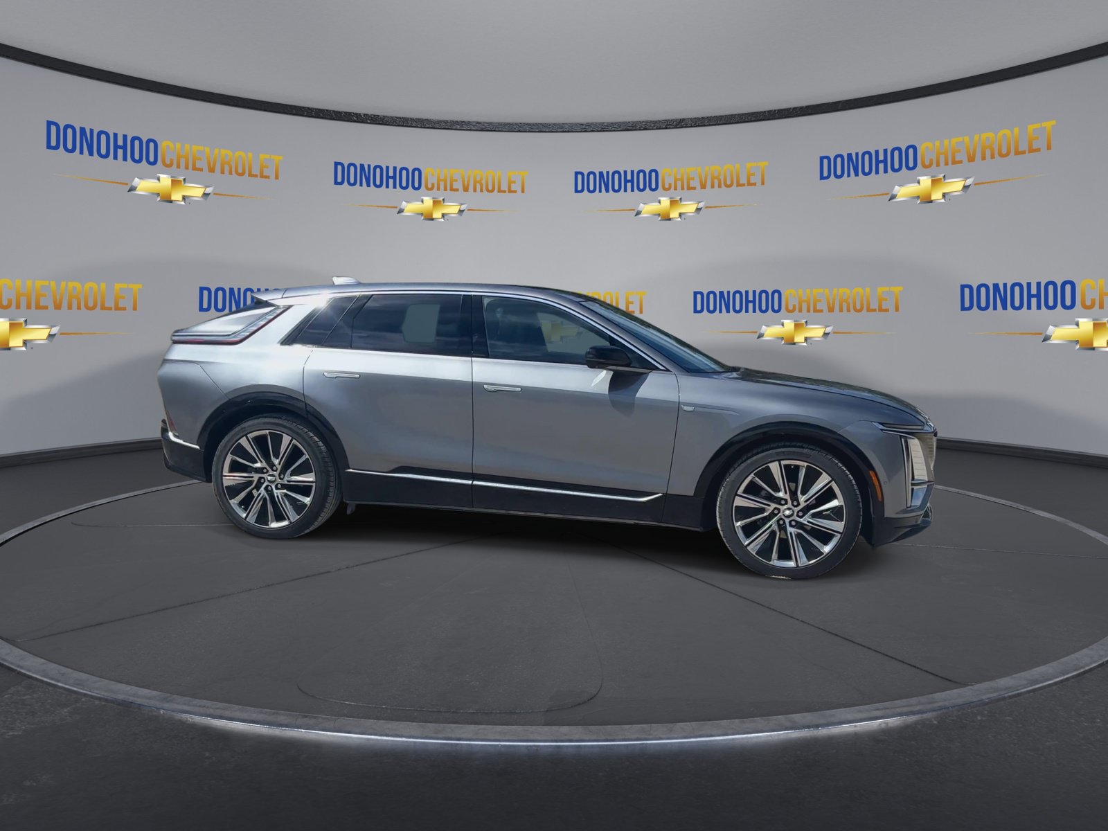 Used 2023 Cadillac Lyriq 2WD image 12