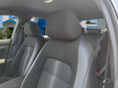 Used 2022 Honda Civic Sport image 17