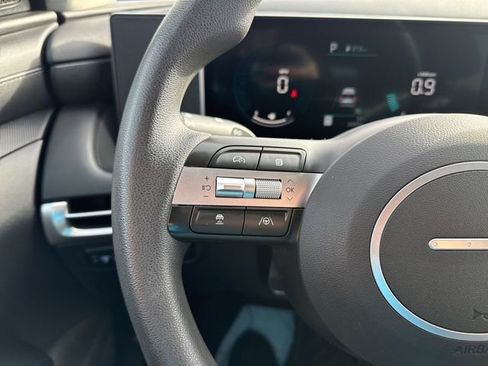 Used 2025 Hyundai Tucson SEL image 27