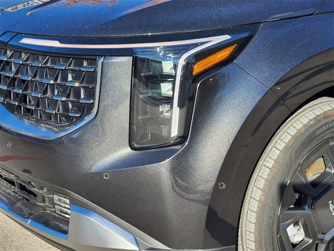 New 2026 Kia Carnival SX image 6