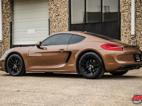 Used 2014 Porsche Cayman RWD image 7