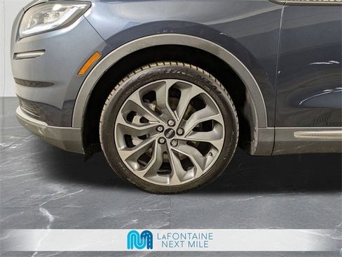 Used 2022 Lincoln Nautilus Reserve image 34