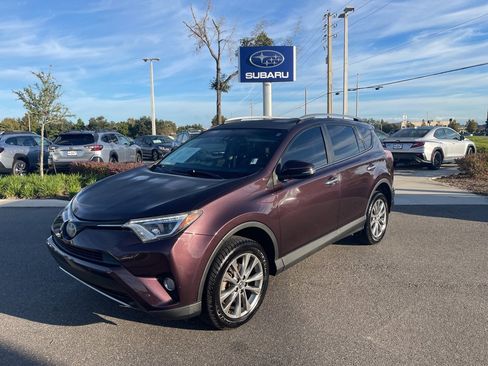 Used 2017 Toyota RAV4 Limited image 1