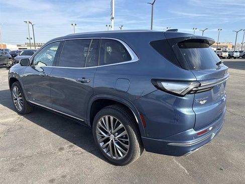 New 2026 Buick Enclave Avenir w/ Super Cruise Package image 10