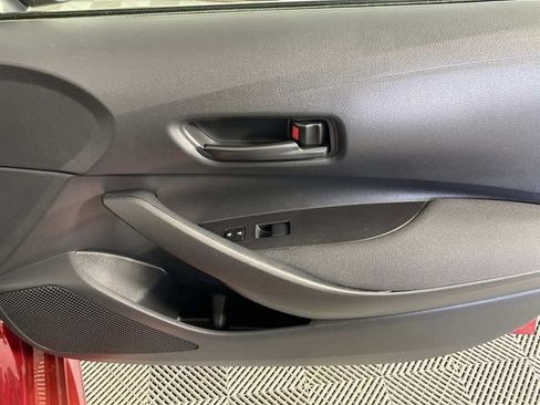Used 2025 Toyota Corolla LE FWD image 23