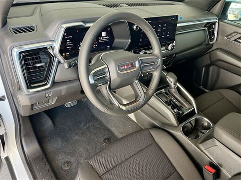 New 2026 GMC Canyon Elevation w/ Convenience Package image 6