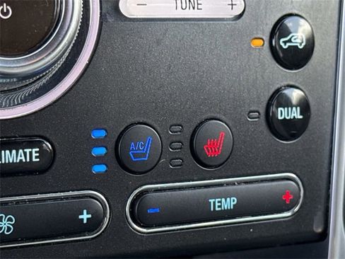 Used 2018 Ford Explorer Limited image 31