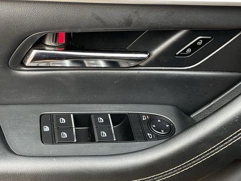 Used 2025 MAZDA CX-70 3.3 Turbo w/ Preferred Package image 14