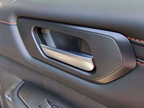 New 2025 Nissan Armada PRO-4X image 36