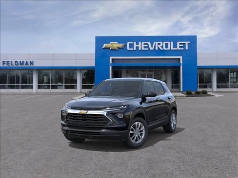 New 2026 Chevrolet TrailBlazer LS w/ LS Convenience Package FWD image 8