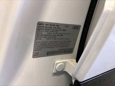 New 2025 Audi Q5 Premium Plus image 15