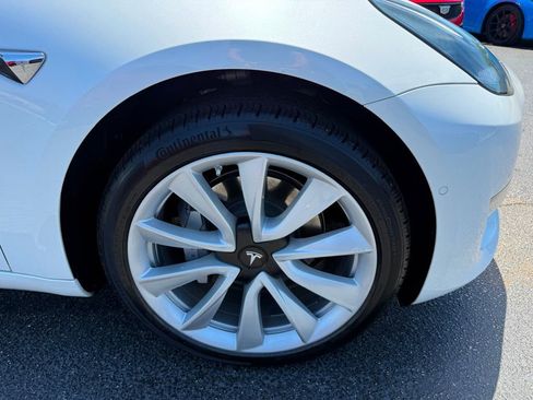 Used 2020 Tesla Model 3 Standard Range Plus RWD image 30