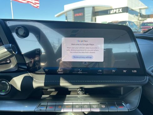 New 2026 Chevrolet Corvette E-Ray image 17