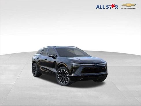 New 2025 Chevrolet Blazer EV RS RWD image 3