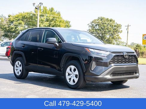 Used 2024 Toyota RAV4 LE image 8