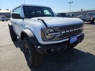 New 2026 Ford Bronco Badlands AWD/4WD video 2