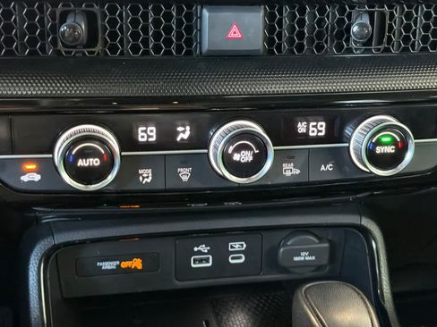 Used 2024 Honda CR-V EX-L image 22