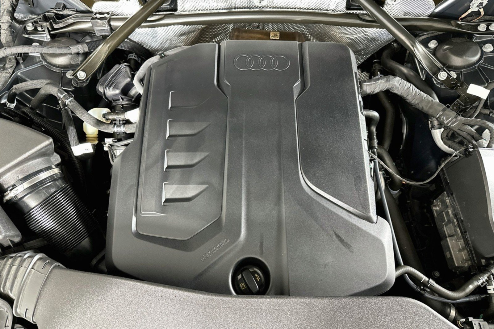 Used 2026 Audi Q5 Premium Plus w/ Premium Plus AWD/4WD image 13