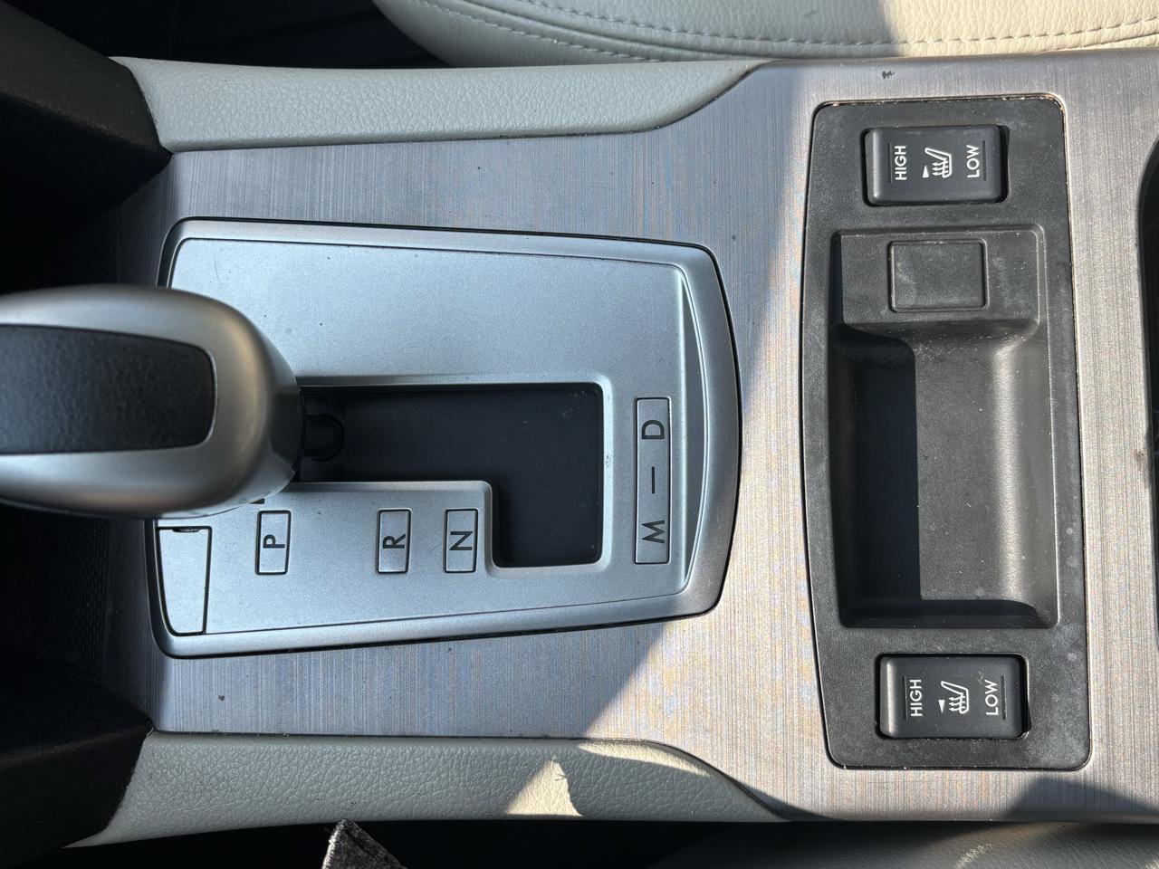 Used 2011 Subaru Outback 2.5i Limited AWD/4WD image 15