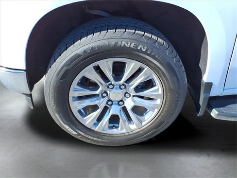 Used 2022 Chevrolet Silverado 1500 LTZ w/ Technology Package image 8