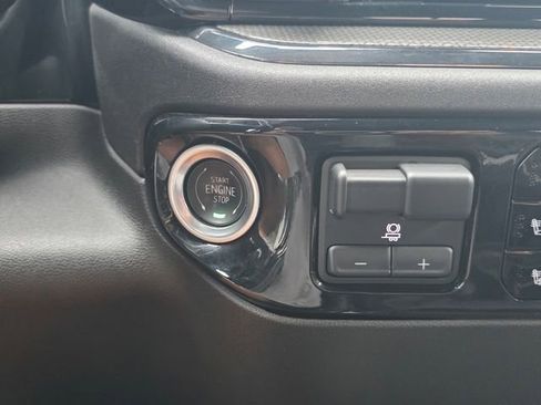 Certified 2025 Chevrolet Silverado 2500 ZR2 w/ ZR2 Bison Edition image 29