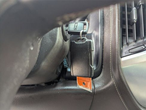 Used 2014 GMC Sierra 1500 SLE w/ SLE Value Package image 22