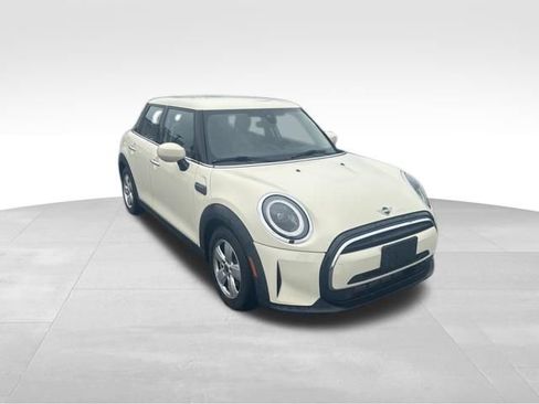 Used 2022 MINI Cooper 4-Door Hardtop FWD image 7