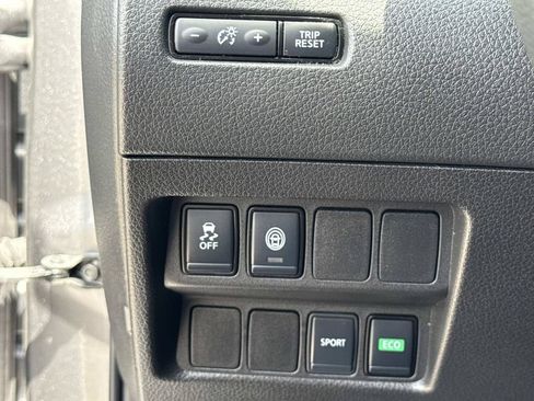 Certified 2021 Nissan Rogue Sport S FWD image 30