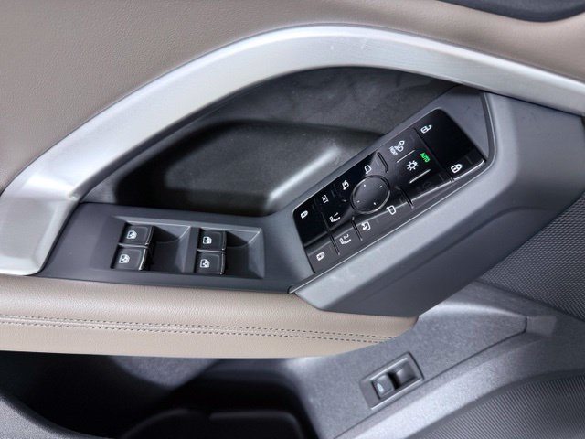 Certified 2025 Audi Q5 Premium Plus w/ Premium Plus AWD/4WD image 19