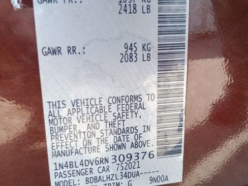 Used 2024 Nissan Altima 2.5 SV image 31