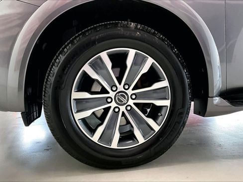 Used 2019 Nissan Armada SL w/ Premium Package AWD/4WD image 8