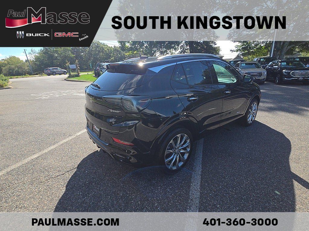Used 2024 Buick Encore GX Avenir w/ Avenir Technology Package AWD/4WD image 5
