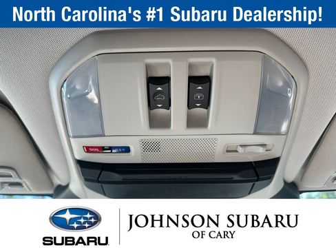 Used 2023 Subaru Ascent Touring AWD/4WD image 17