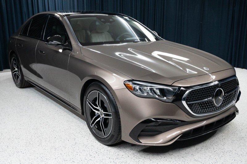 New 2027 Mercedes-Benz E 350 Sedan image 3