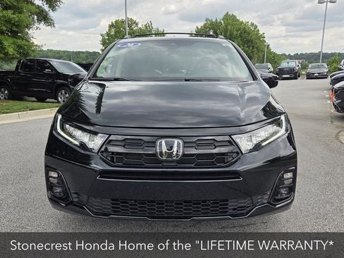 Certified 2026 Honda Odyssey Elite image 2