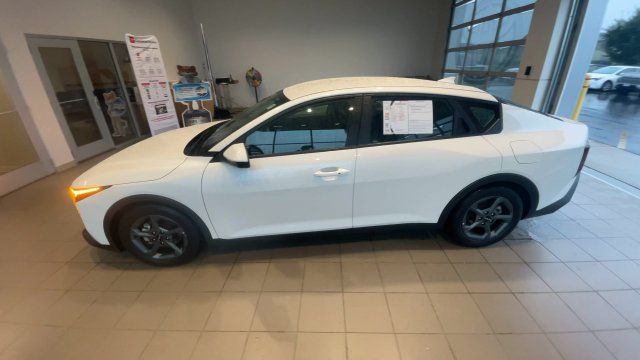 Used 2025 Kia K4 FWD image 7