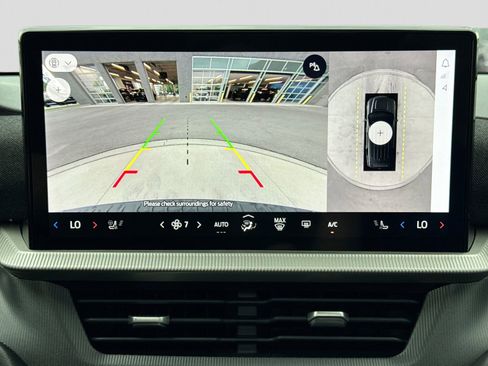 Certified 2025 Ford Explorer ST AWD/4WD image 36