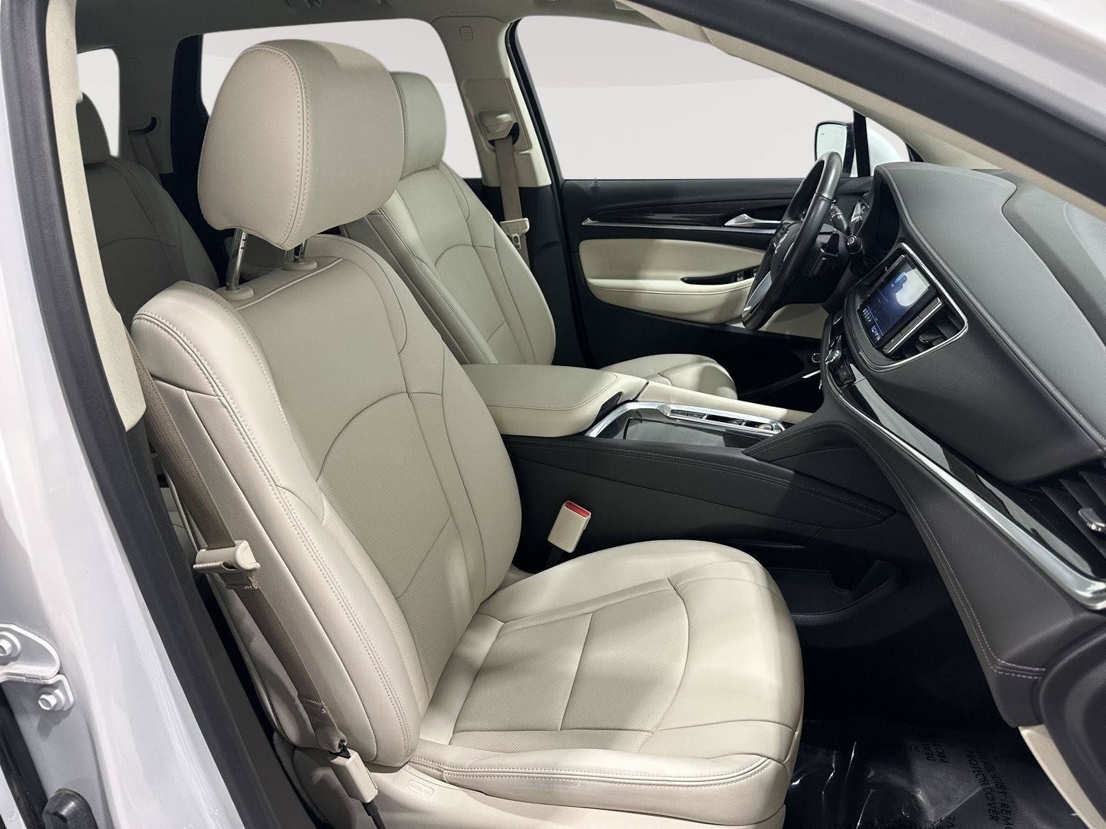 Used 2024 Buick Enclave Premium w/ Experience Buick Package AWD/4WD image 27
